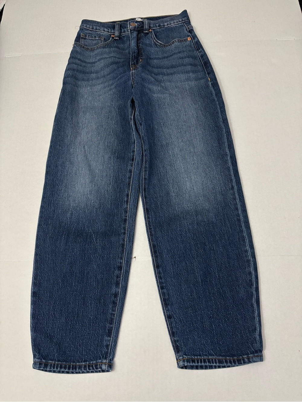 Evereve Barrel Jeans Size 24 inseam 26.5” high rise